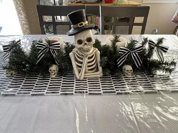 spooky halloween centerpieces diy dollar store ideas 12