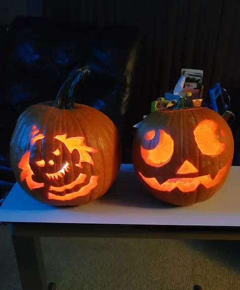Most Unique and Easy Pumpkin Carving Ideas 12