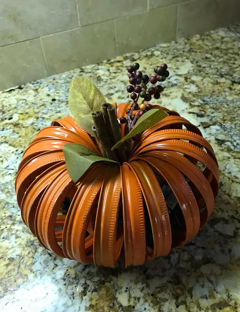 easy diy fall pumpkin crafts 9