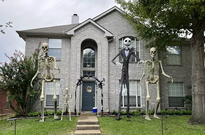 12 ft skeleton decorations outdoor halloween 2