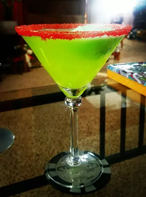 grinch christmas party cocktails 3