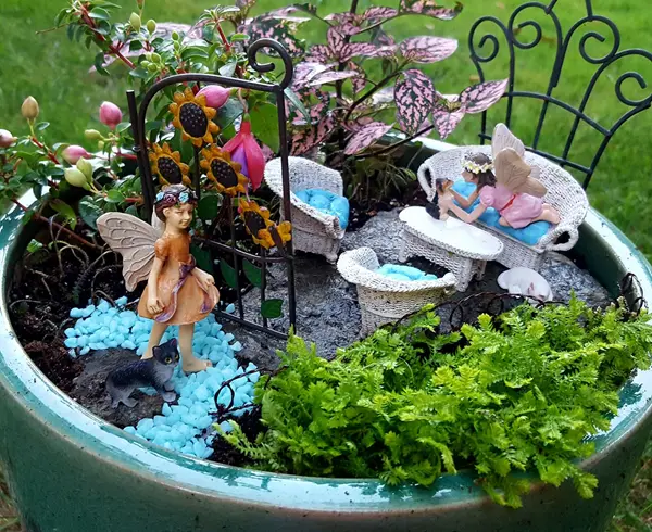 fairy garden ideas outdoors 10