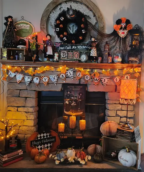 halloween mantel decor 1