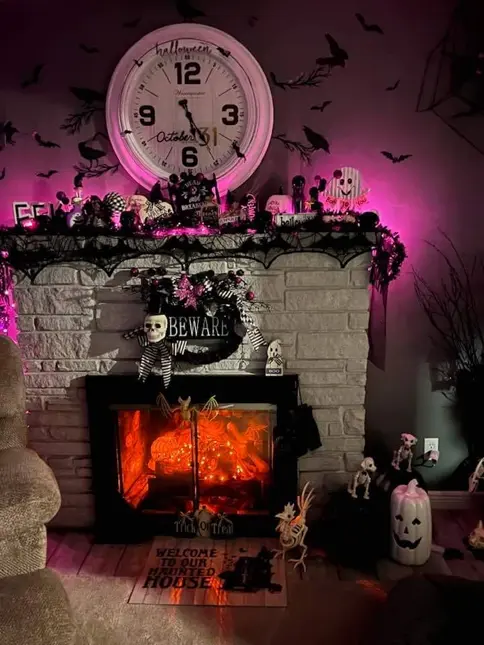 halloween mantel decor 2