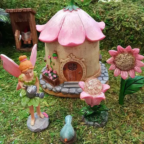15 Easy Fairy Garden House Ideas Using Natural Materials